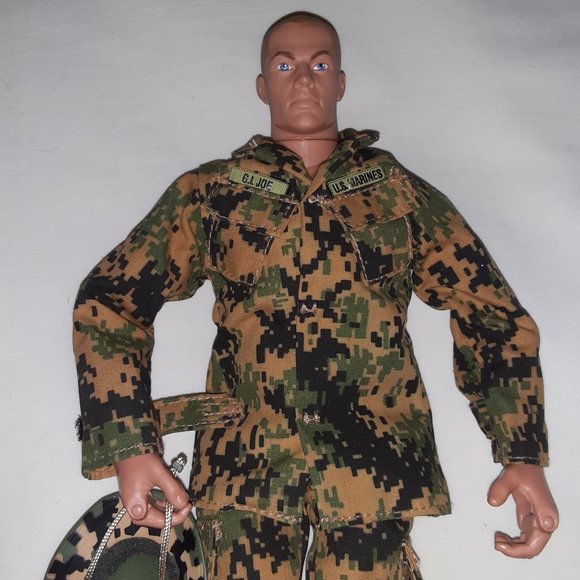 GI Joe Lot of 2 * USMC Basic Training * Action Marine * 2001 & Real Ammo Pouch - Picture 7 of 13